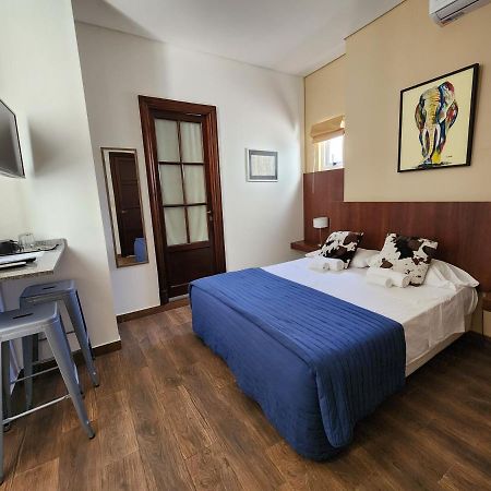 Habitaciones En Suite Balcarce Буэнос-Айрес Экстерьер фото