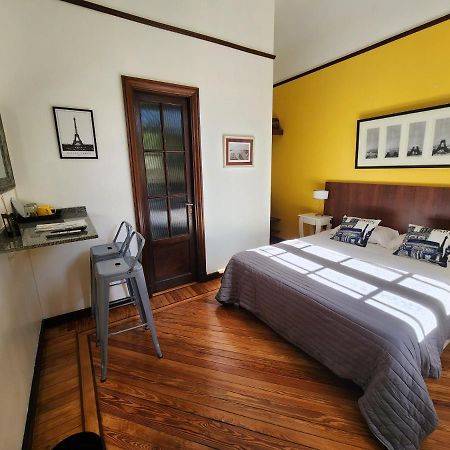 Habitaciones En Suite Balcarce Буэнос-Айрес Экстерьер фото