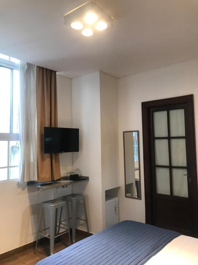 Habitaciones En Suite Balcarce Буэнос-Айрес Экстерьер фото