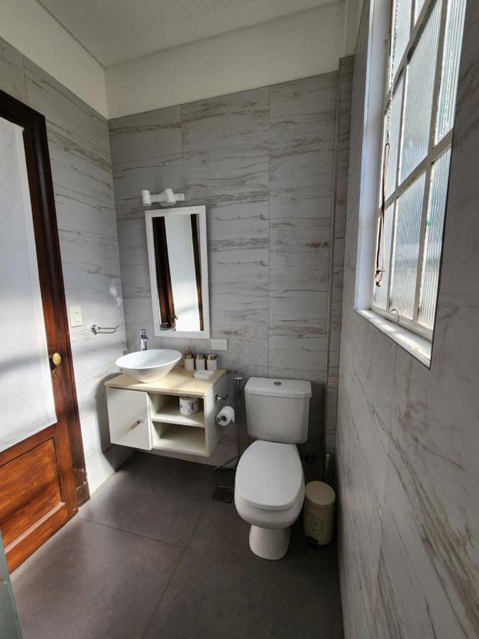 Habitaciones En Suite Balcarce Буэнос-Айрес Экстерьер фото
